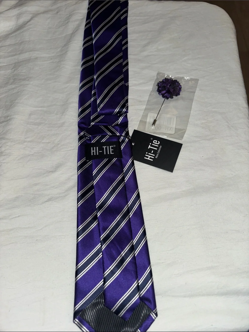 Hi -Tie Purple Striped Men's Tie with Lapel Pin set  .